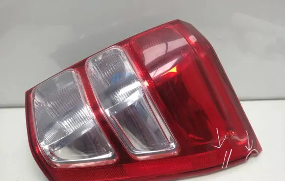 Suzuki Grand Vitara II Rear/tail lights 22059079