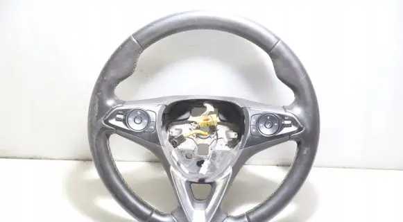 Opel Insignia B Steering wheel