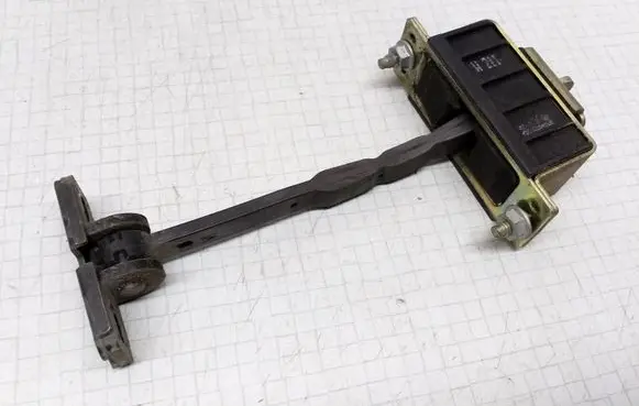 Mercedes-Benz E W211 Front door check strap stopper