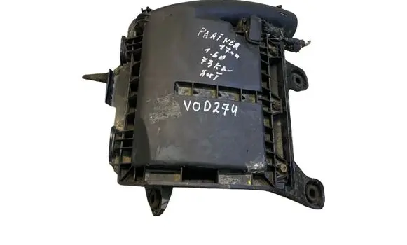 Air filter box