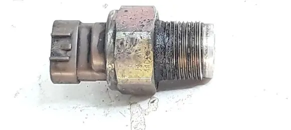 Fuel pressure sensor