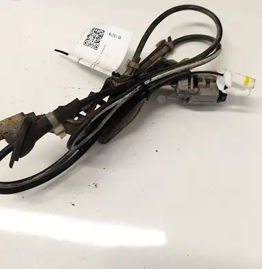 Toyota Avensis T270 ABS brake wheel speed sensor 