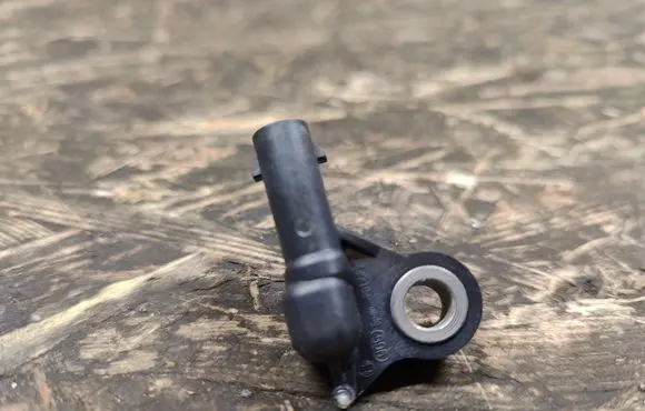 Fiat 500X Airbag deployment crash/impact sensor 51943477