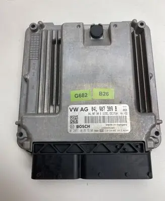 Volkswagen Golf VII Engine control unit/module 04L907309B