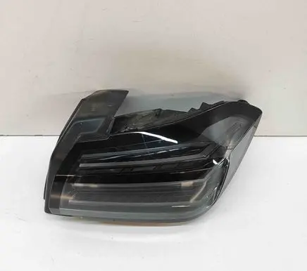 Peugeot 208 Rear/tail lights 9851064480