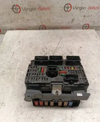 Peugeot 407 Fuse module 9656005580 S118983001H BSML0100