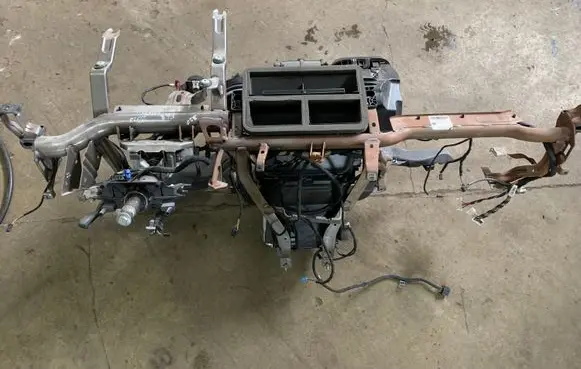 BMW X1 F48 F49 Dashboard cross member/frame bar 9377588