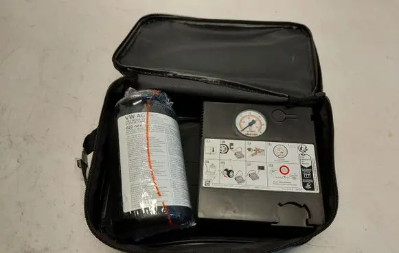 Audi Q4 Sportback e-tron Tool set 2K0601703AJLK01