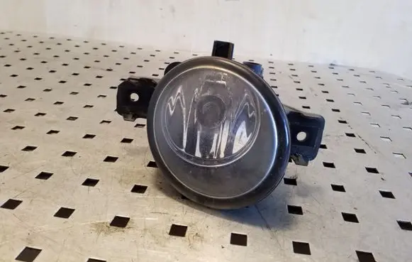 Nissan Qashqai Front fog light 89206411