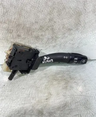 Hyundai Santa Fe Indicator stalk 202005763