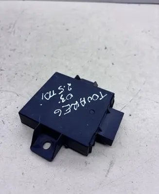 Volkswagen Touareg I Alarm control unit/module 7L0907719