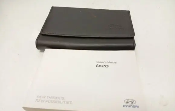 Hyundai ix20 User manual 