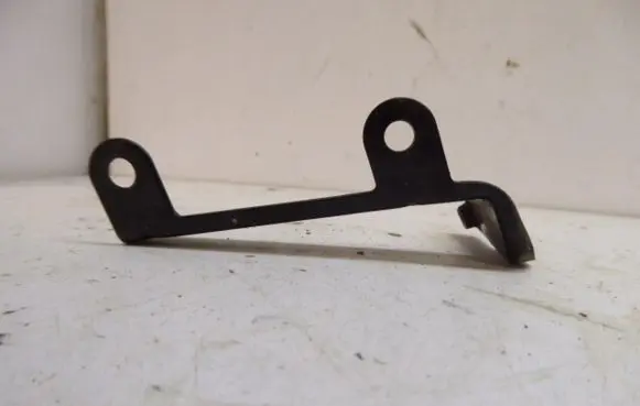 Hyundai Tucson JM Engine mount bracket