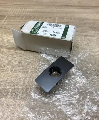 Land Rover Discovery 4 - LR4 Front parking sensor holder (PDC) LR015239