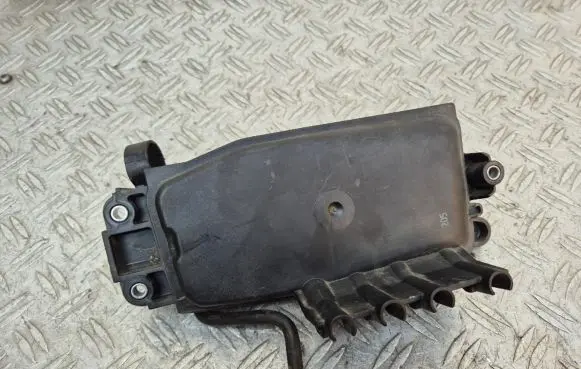 Mercedes-Benz C W204 Vacuum air tank A6510700568