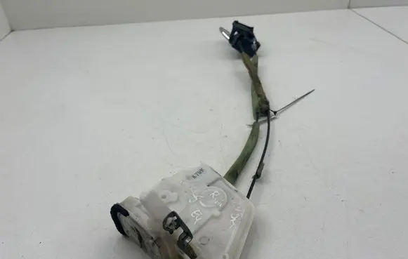 Front door lock