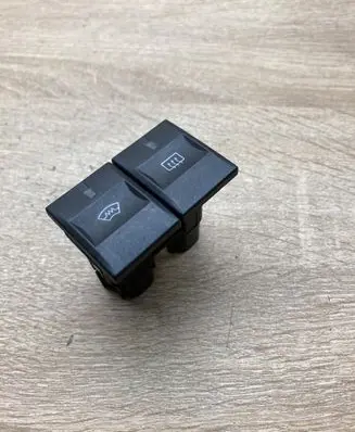 Ford Mondeo Mk III Windscreen/window heater switch 1S7T18K574AA