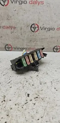 Citroen C3 Fuse module 4517279 201109 567107