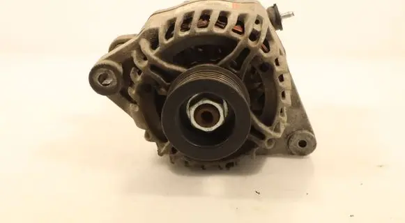 Toyota Yaris Generator/alternator A6013