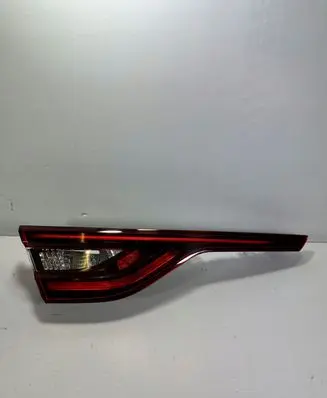 Renault Talisman Tailgate rear/tail lights