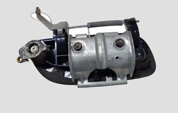 Volvo V70 Front door exterior handle