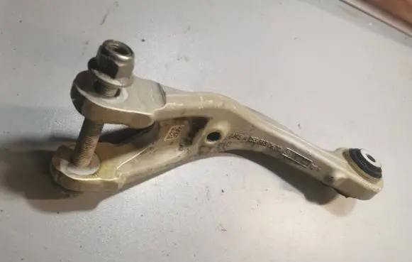 Mercedes-Benz GLC AMG Rear upper control arm/wishbone A2533330600