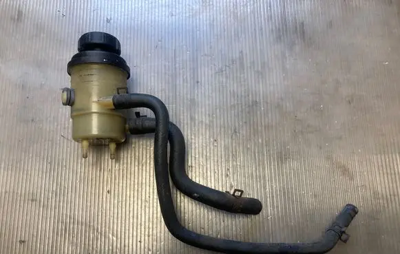Hyundai Santa Fe Power steering fluid tank/reservoir 575302P000