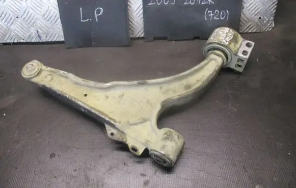 Opel Astra J Front control arm