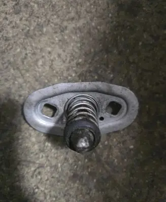 BMW 5 E39 Engine bonnet (hood) release handle 8176594