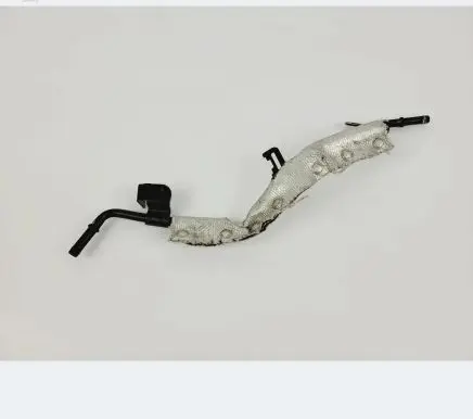 Volkswagen Golf V Engine coolant pipe/hose 04L121070D