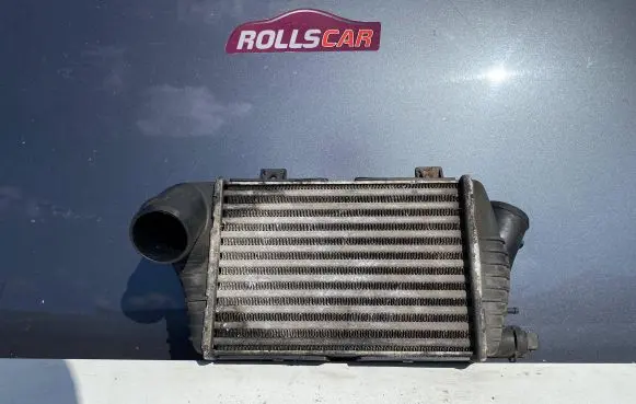Volkswagen Transporter - Caravelle T4 Intercooler air channel guide 701145805A 1512375