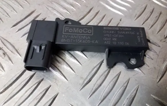 Ford C-MAX II Antenna control unit 8M5T15K603KA