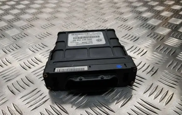 Volkswagen Touareg I Gearbox control unit/module 09D927750BP
