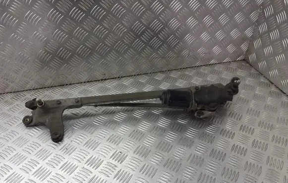 Honda CR-V Front wiper linkage and motor BRAK