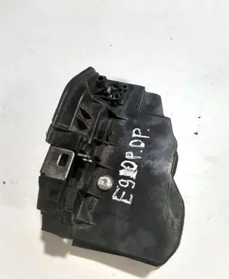 BMW 3 E90 E91 Front door lock