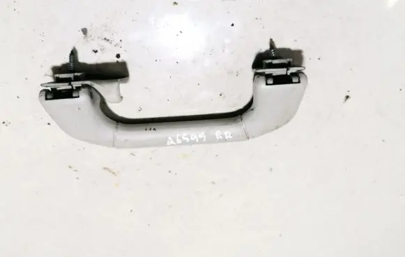 Volkswagen Polo III 6N 6N2 6NF Front interior roof grab handle 21201