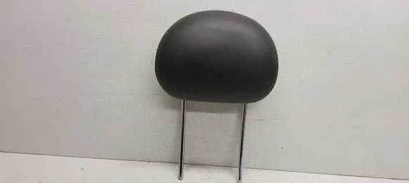 Mercedes-Benz E W211 Front seat headrest 