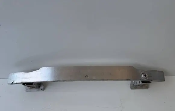 Jeep Cherokee Rear bumper support beam 