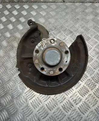 Volkswagen Golf VII Rear wheel hub 5Q0598611
