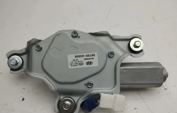 Hyundai i30 Rear window wiper motor 98700A5000