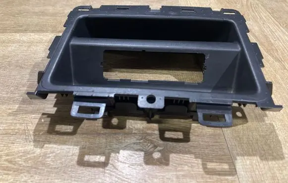 Land Rover Discovery 5 Other center console (tunnel) element HY32045L92A 105829169C
