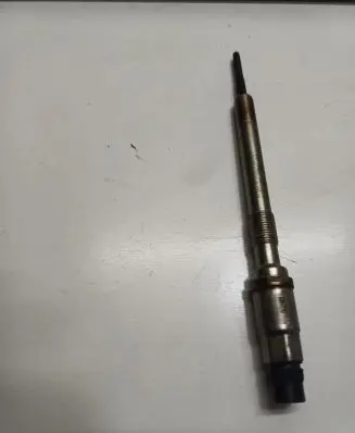 Volkswagen Golf VII Glow plug 03L905061H