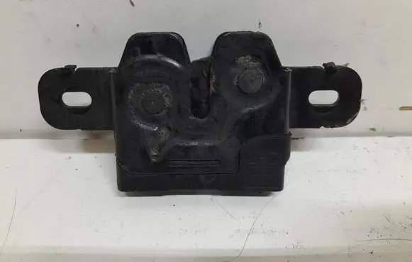 Volvo V70 Engine bonnet/hood lock/catch 31298609