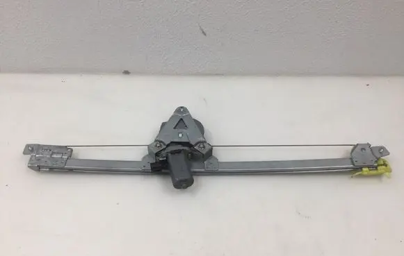 Nissan Primastar Front door window regulator with motor 91165705