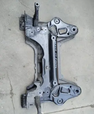 Opel Mokka B Front subframe 9841603680
