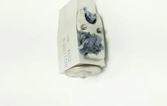 Volkswagen PASSAT B7 USA Air conditioning (A/C) expansion valve H221170516