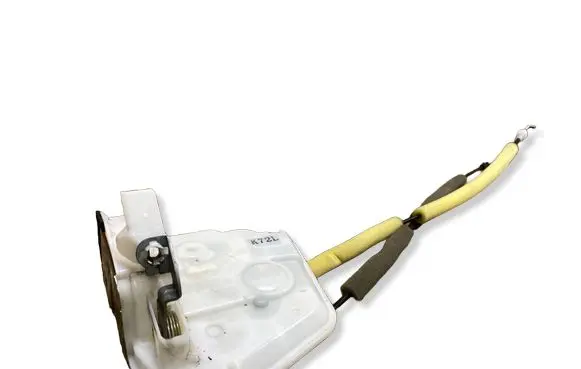 Mazda CX-3 Front door lock 6J10D0596