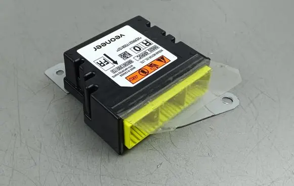 Nissan X-Trail T33 Airbag control unit/module 988206RR0C