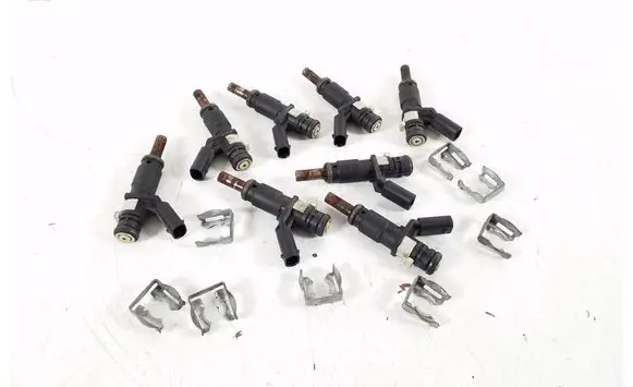 Mercedes-Benz CL C216 Fuel injector A2720780249