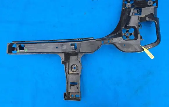 BMW 2 F46 Rear bumper mounting bracket 7387278 51127387278